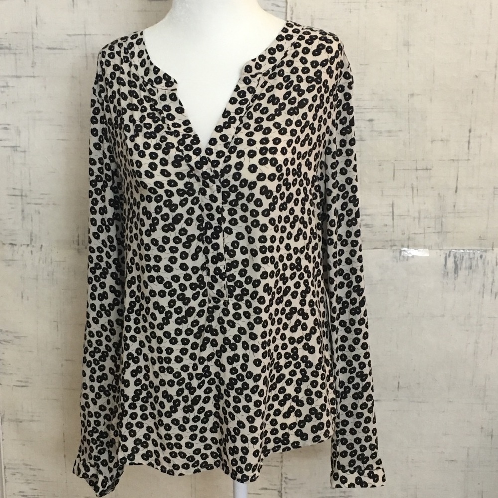 Loft Printed V-Neck Women's Top